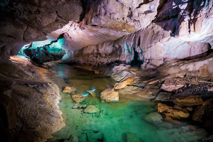 已修圖-亮點二地心探險6壓縮